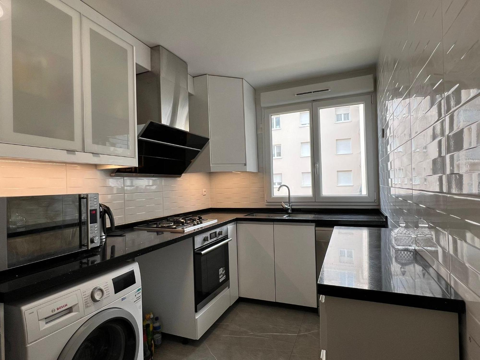 Location 3 Chambres Spacieuses Dans Appartment 2 Mn Rer Bussy Saint Georges 외부 사진