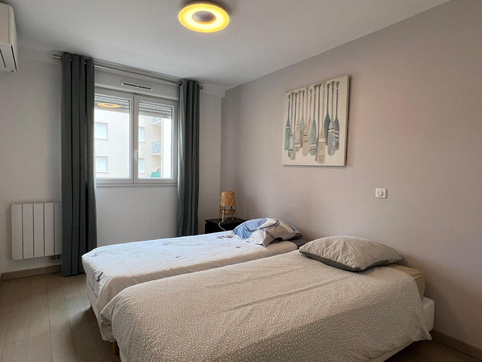 Location 3 Chambres Spacieuses Dans Appartment 2 Mn Rer Bussy Saint Georges 외부 사진