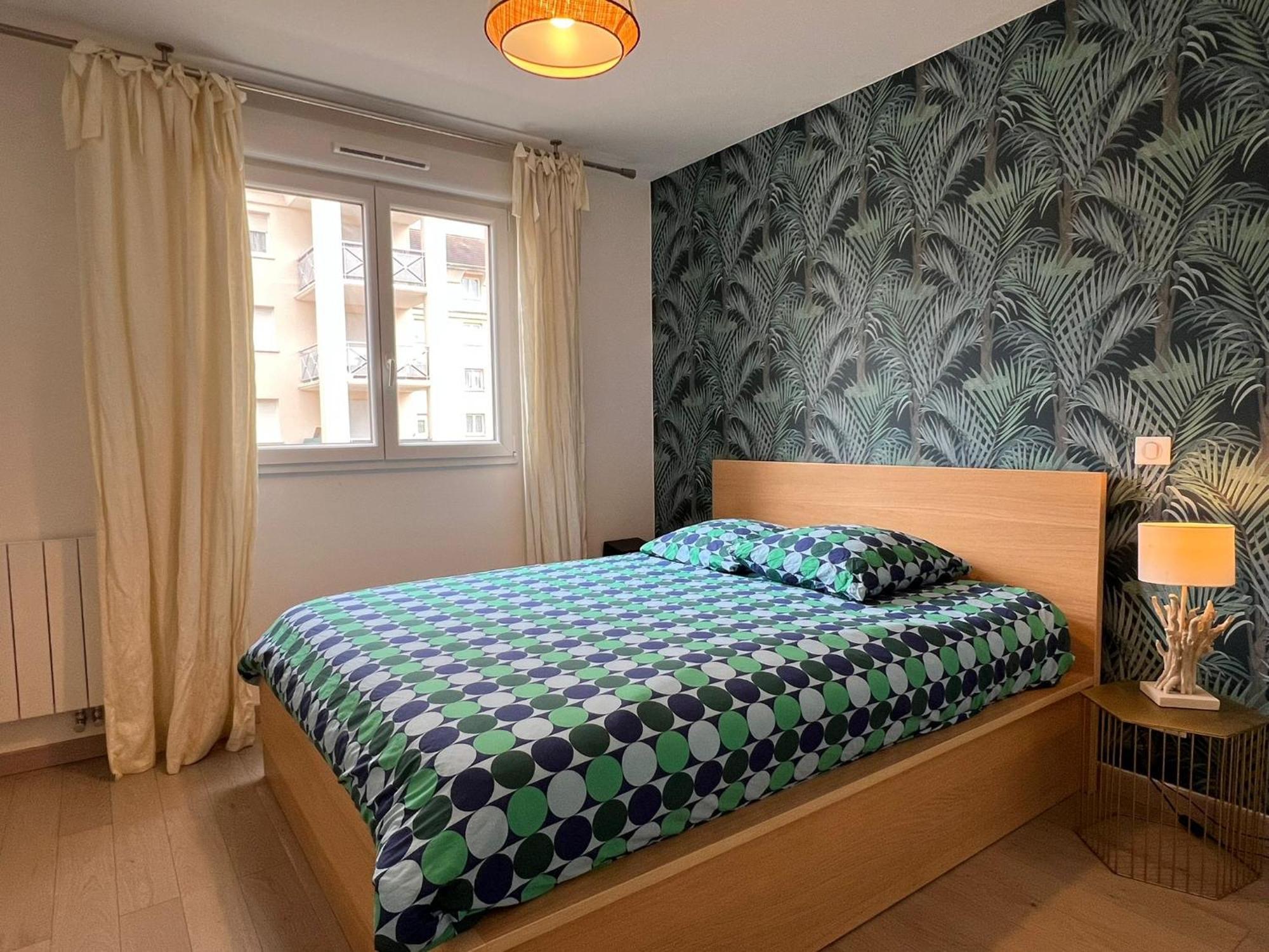 Location 3 Chambres Spacieuses Dans Appartment 2 Mn Rer Bussy Saint Georges 외부 사진